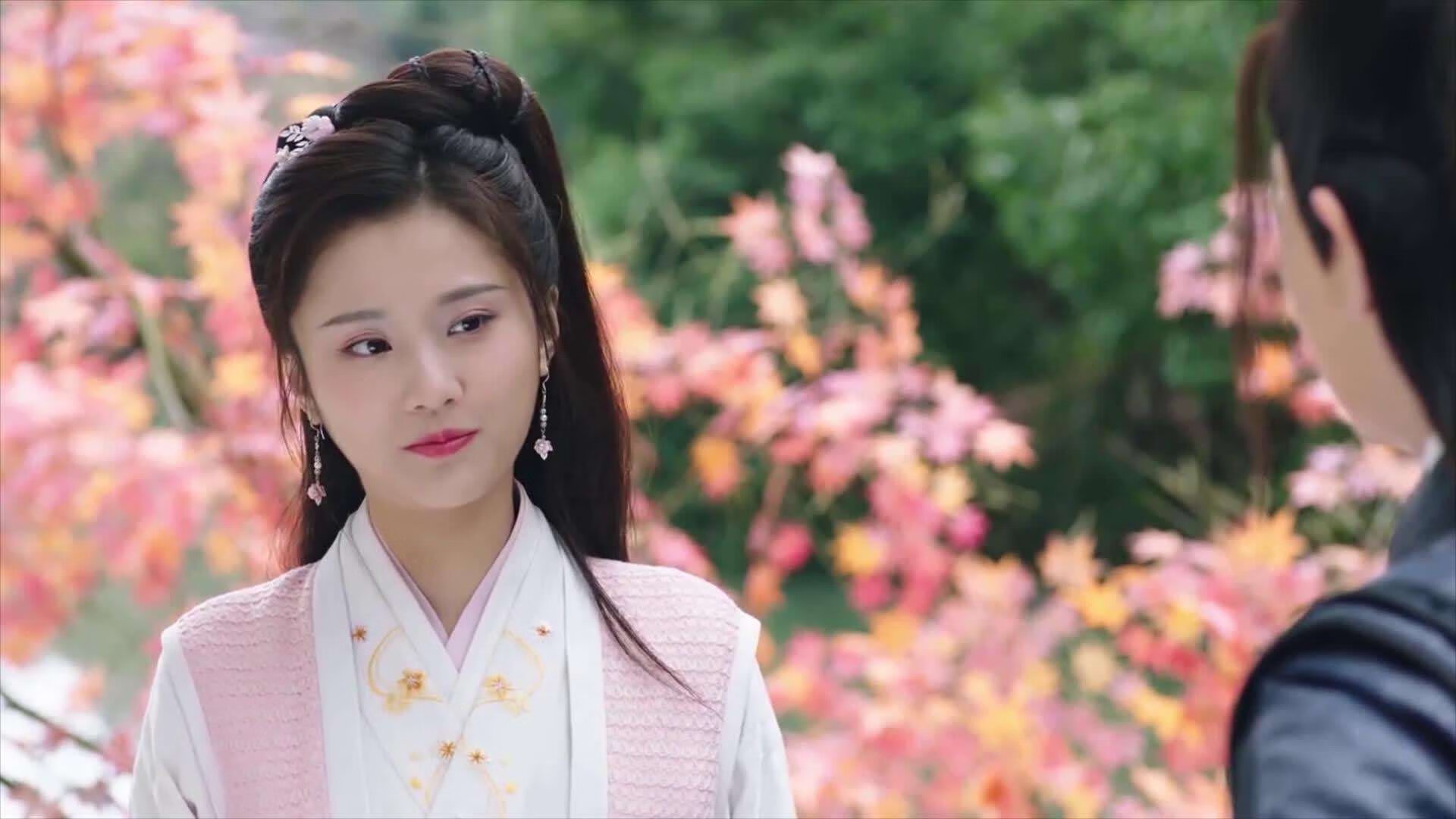 Kysports-【训练心得】丁俊晖：提升击球精准度的实用技巧，丁俊晖的握杆方法