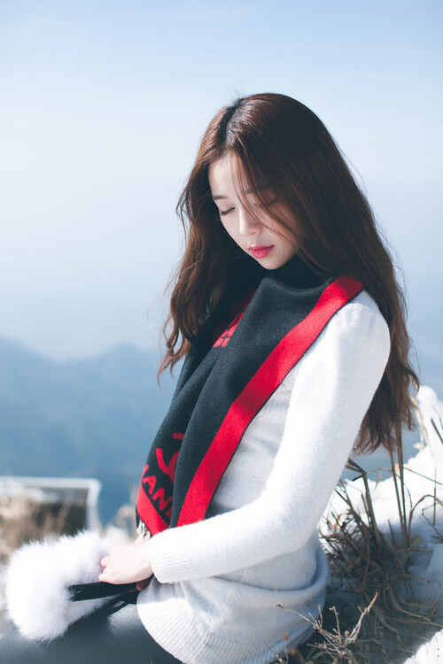 伊朗男足在四分之一决赛中以0_1不敌中国香港队，未能进入半决赛。