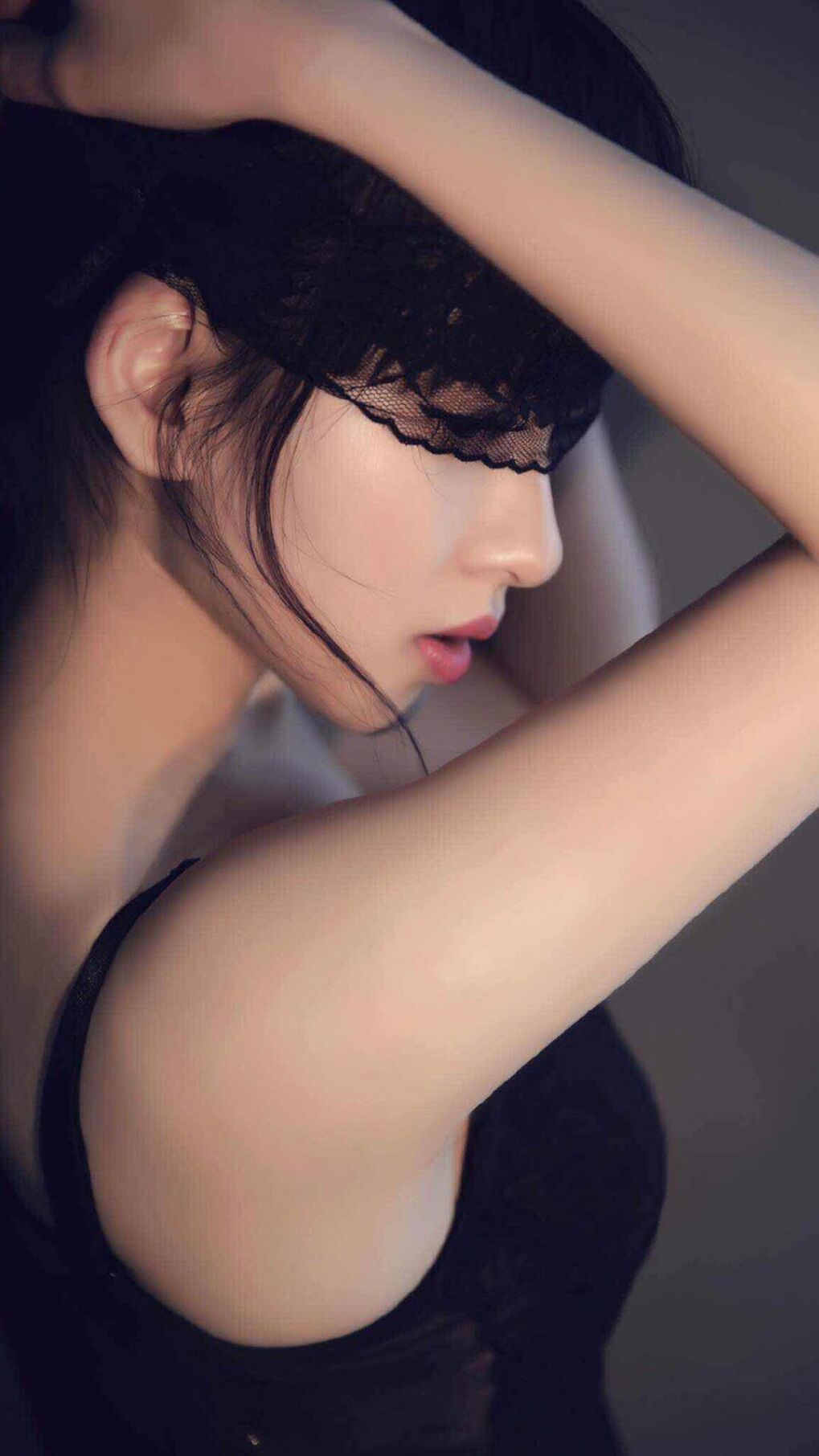 勇士在第四节突然爆发，库里连续投中几记关键远三，带领球队逆转战局！