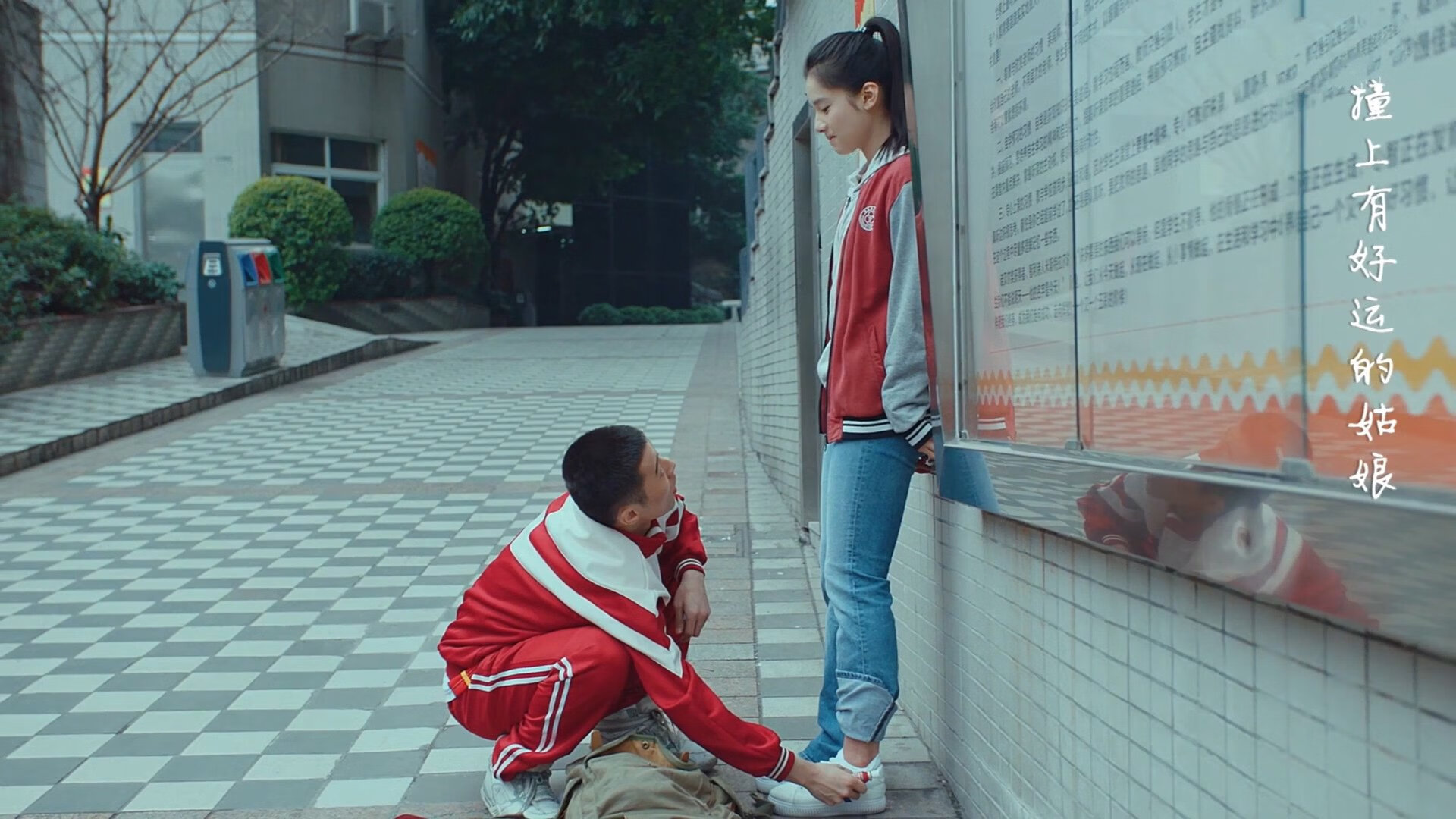 开云体育网址-欧冠“焦点对决”：皇马VS拜仁，荣誉之战逆转精彩回顾